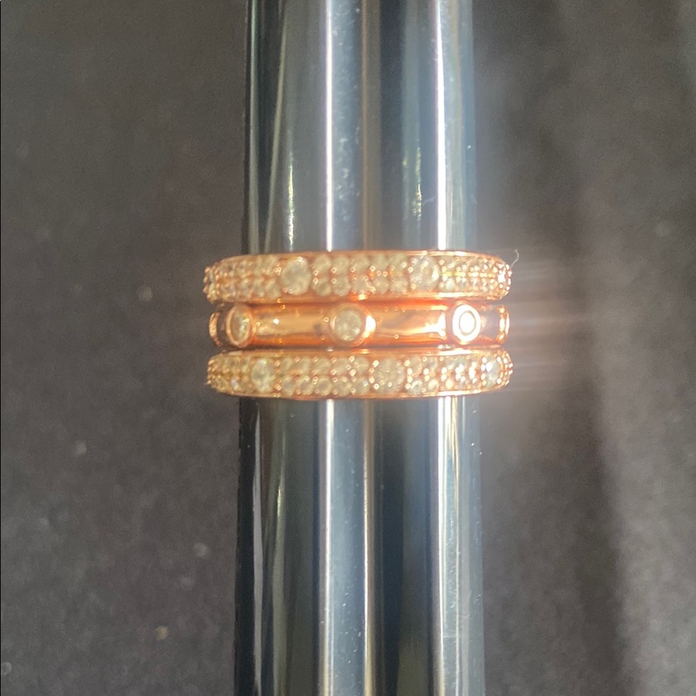 Source Unknown Gold and Silver Multi-Band Rings with Sparkling Stones